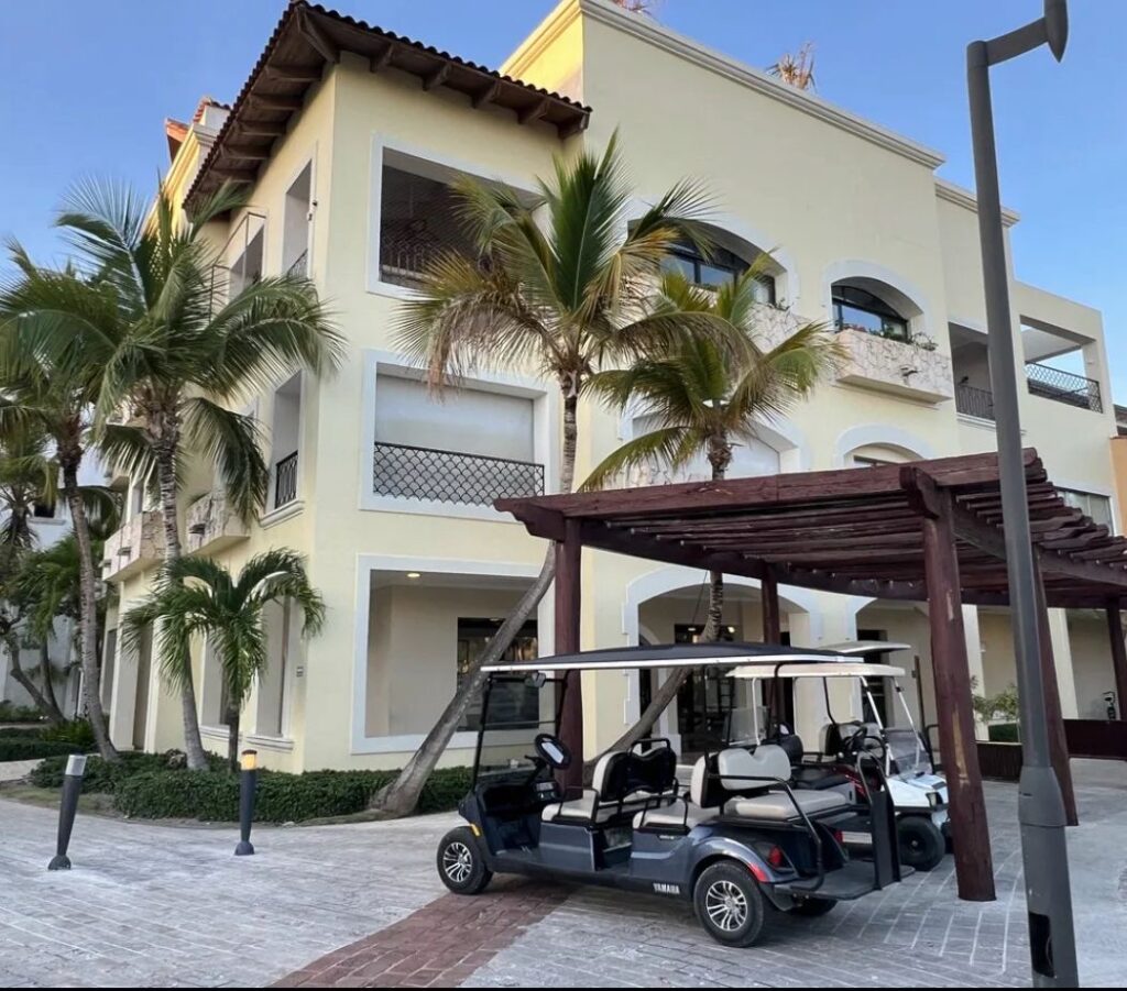 139d7127-7d39-4097-a0a1-195cc9f756c6-1