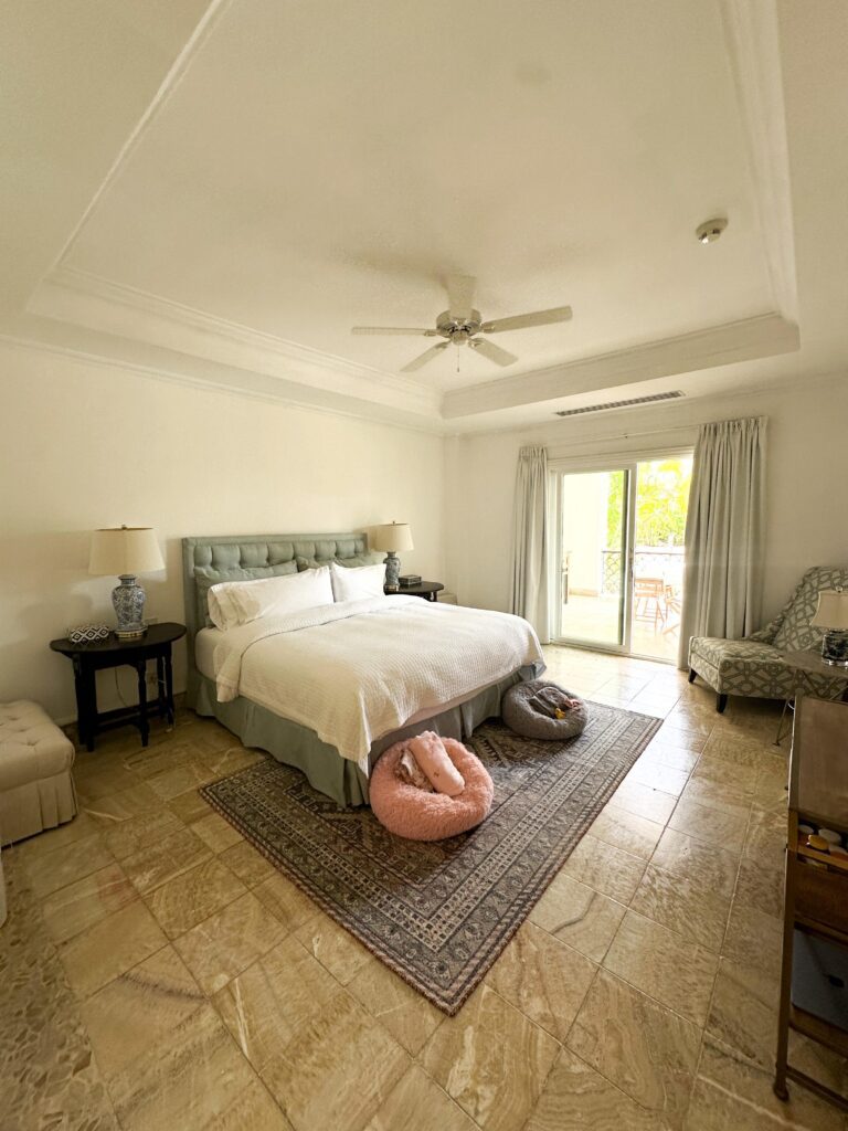 1b4a104b-a07e-4f8b-9b5f-573975d25f1f-1