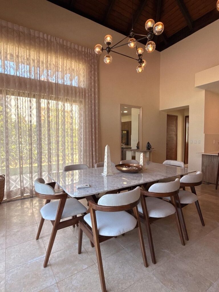 20e70589-f996-4686-a1a6-35feaeeebcc7