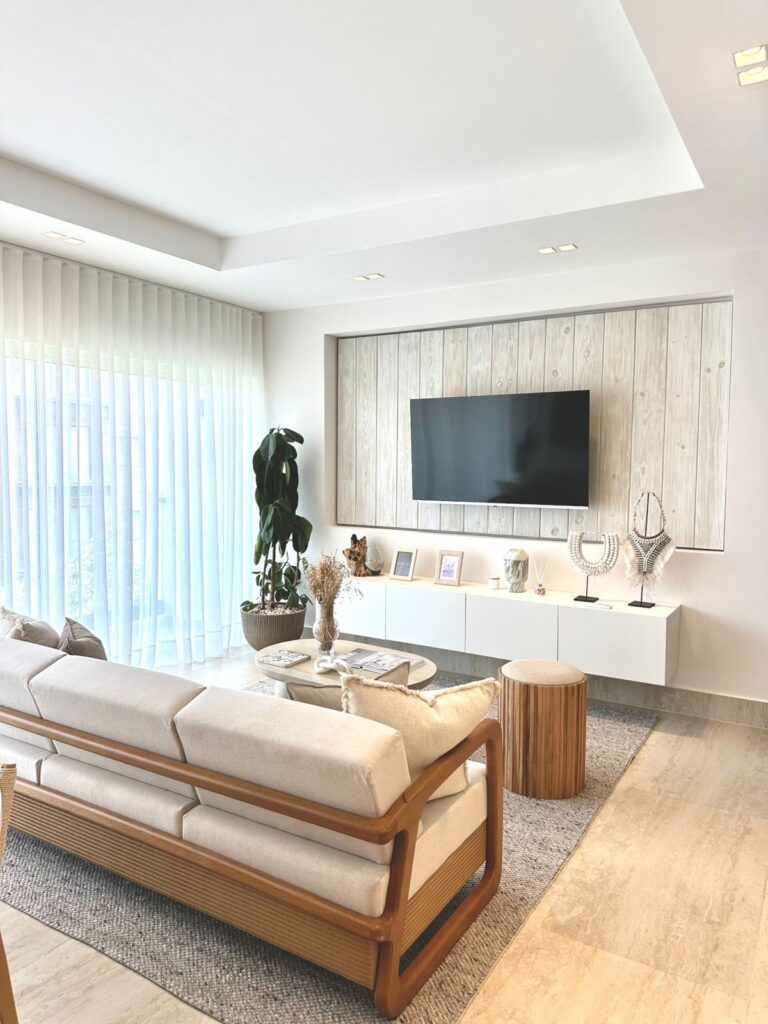 2f24166a-8323-4038-93b3-347f419d7ded