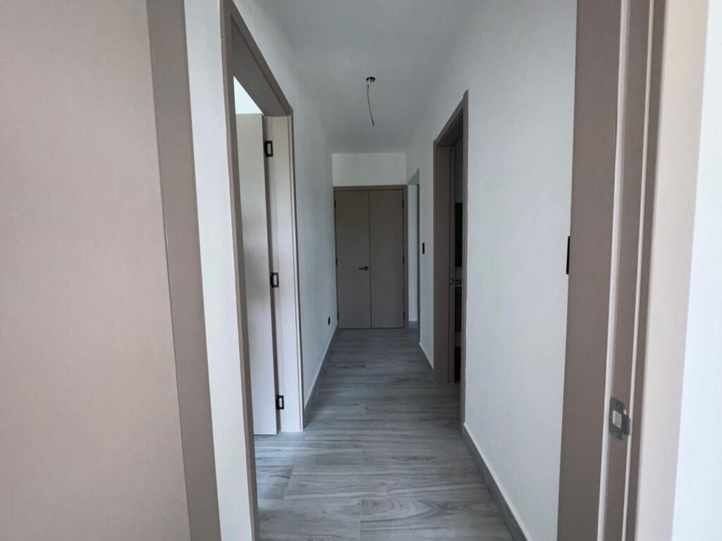 37bdd9a5-6de7-4d33-afc9-c27e32f65087