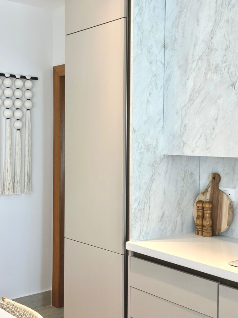 4cd5aa9d-bbc4-4575-9cb7-4cfcc3aba74f