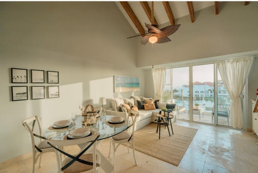 4ce9de38-2881-4337-b01a-504b376e6625-1