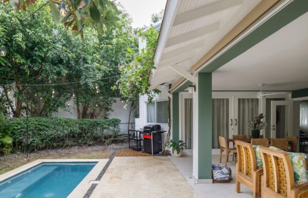 53aeab0b-7746-49db-9bf3-a274c22ee6a0-1