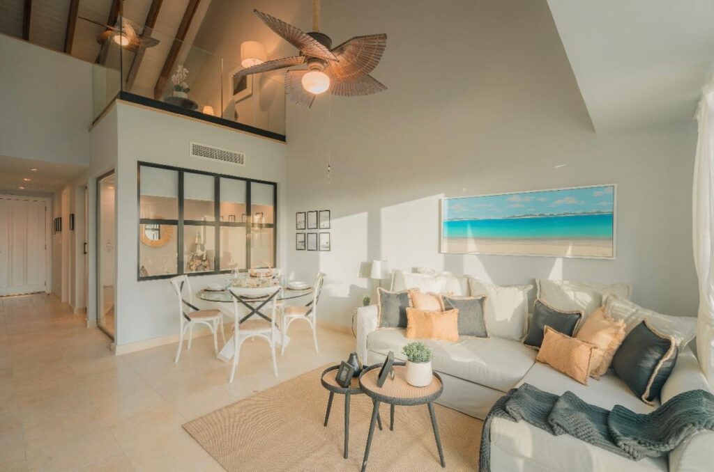 bba7c785-b9e4-4fb8-94c7-c3db0116b055-1