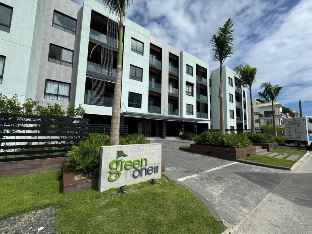 c2d0443e-8417-435e-85f2-70bb6fed1014