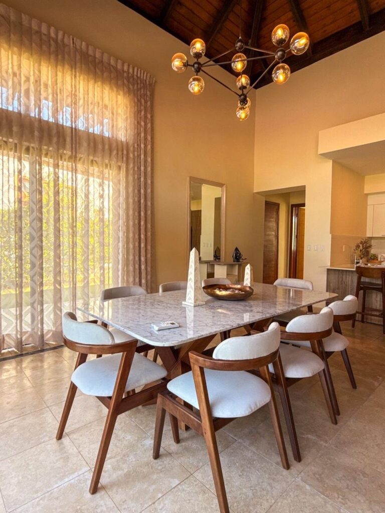 e9da12ee-9be9-4112-ad9d-38caecac8cb6