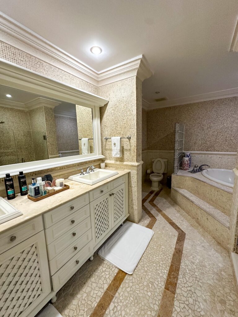 eba90219-44b6-435e-9dfd-5d2c5a4f097a-1