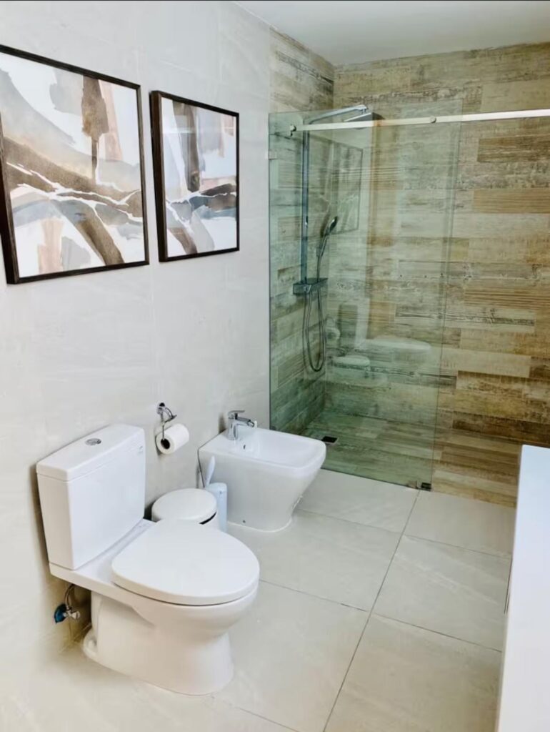 2020ef0a-9c2b-407a-a7ab-2d79654261d2