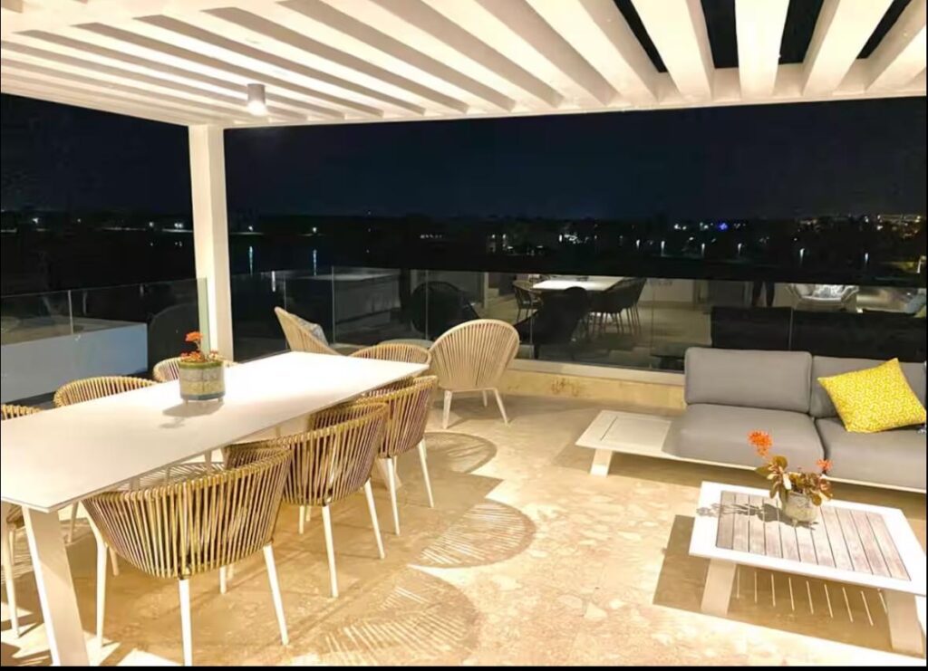 3b66f19a-7209-4f3c-bef4-872e4fdb2949