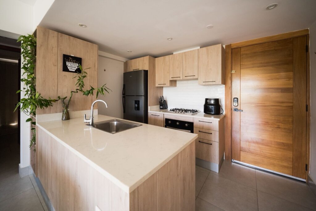 5941ab20-fe90-446e-a862-6f2aaf441270