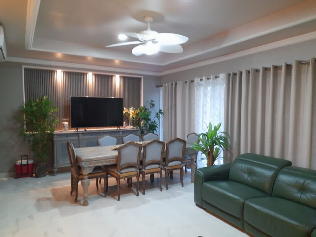 5a12a981-3aff-43ea-94c9-9cb6252188bb