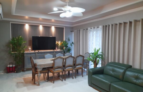 5a12a981-3aff-43ea-94c9-9cb6252188bb