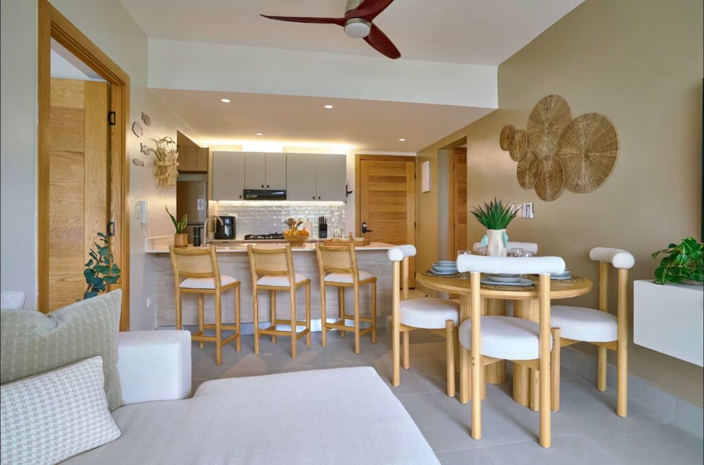 6fe20057-dcfd-470c-99af-6b781bf6e565