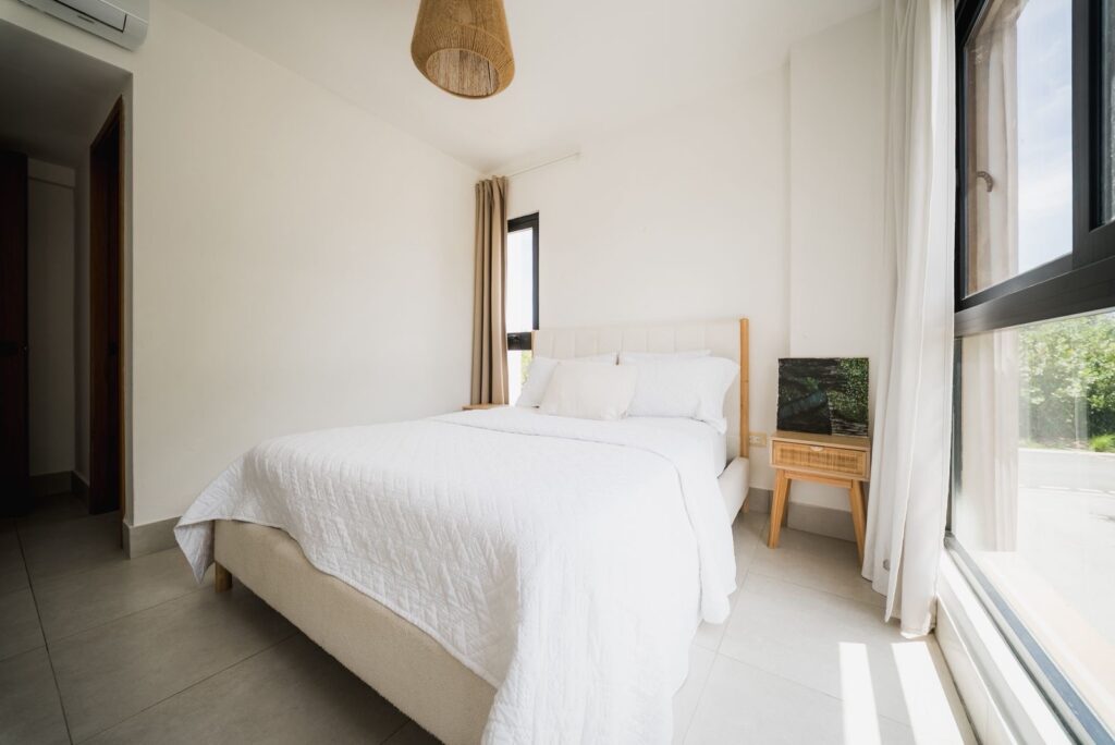 720f3aec-8753-4bb7-bab7-290603938899