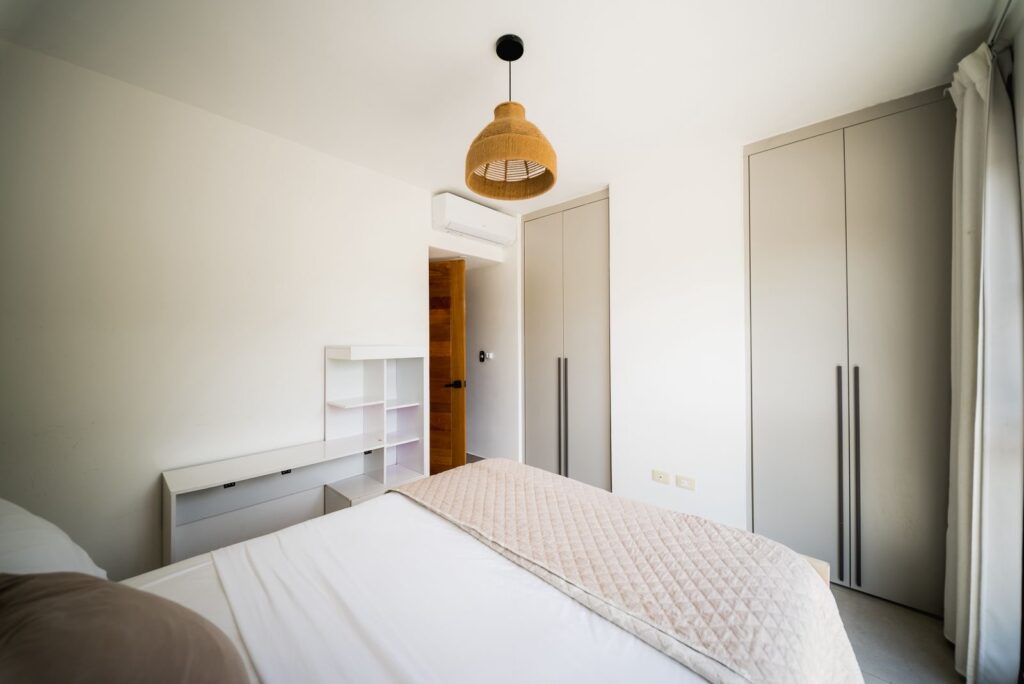 e252d377-7354-48bd-8fb4-3b8b27b61fe2