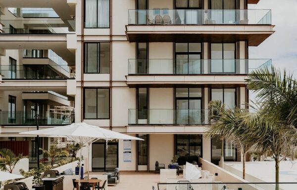 ff790ed4-d3cd-4e46-a433-e5c94c6d54fc-1