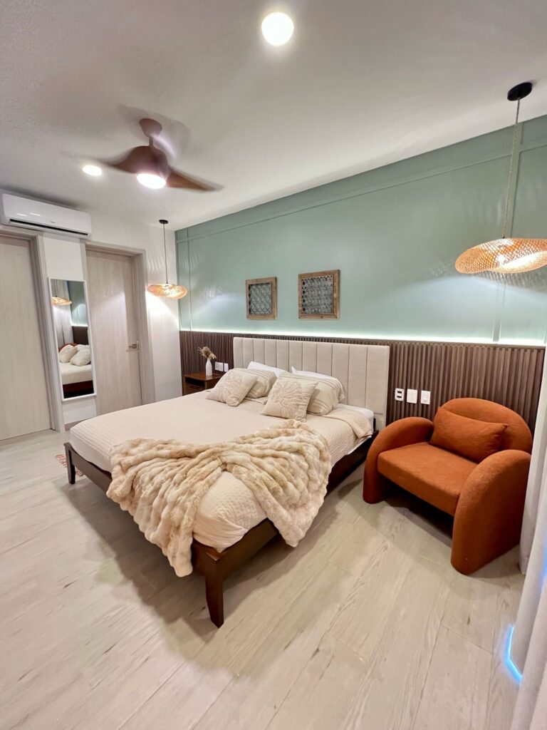 A0F30187-C6A1-4F11-933C-97048CEB62E2-1